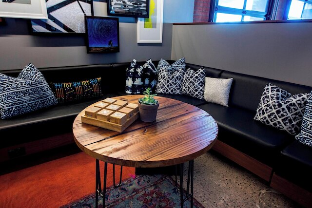 モクシー フェニックス テンペ / ASU エリア