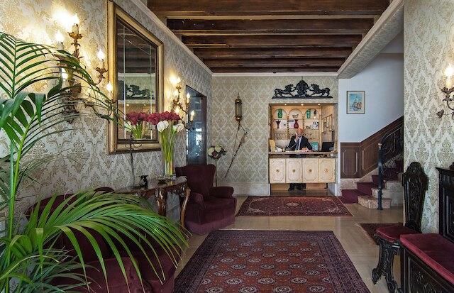 アルベルゴ ベル シート エ ベルリーノ