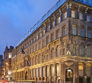 ハード デイズ ナイト ホテル