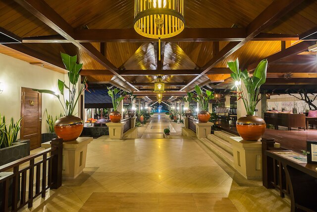 ラヴィンドラ ビーチ リゾート アンド スパ