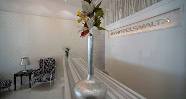 スリーマ マリーナ ホテル