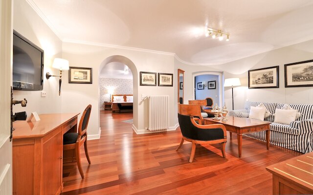 ホテル ウィンザー