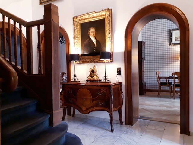 ホテル ウィンザー