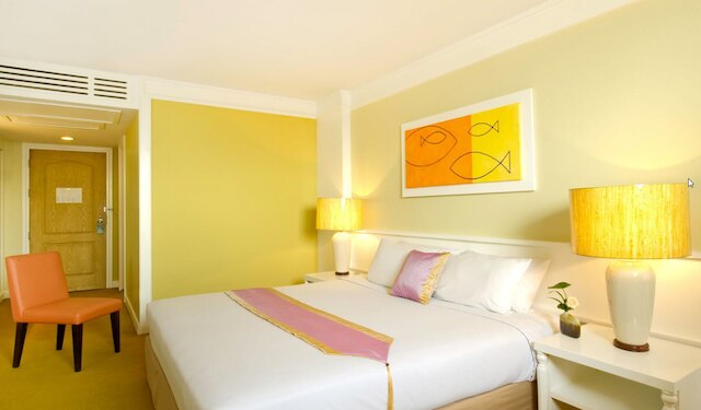 トンタラ リバービュー ホテル