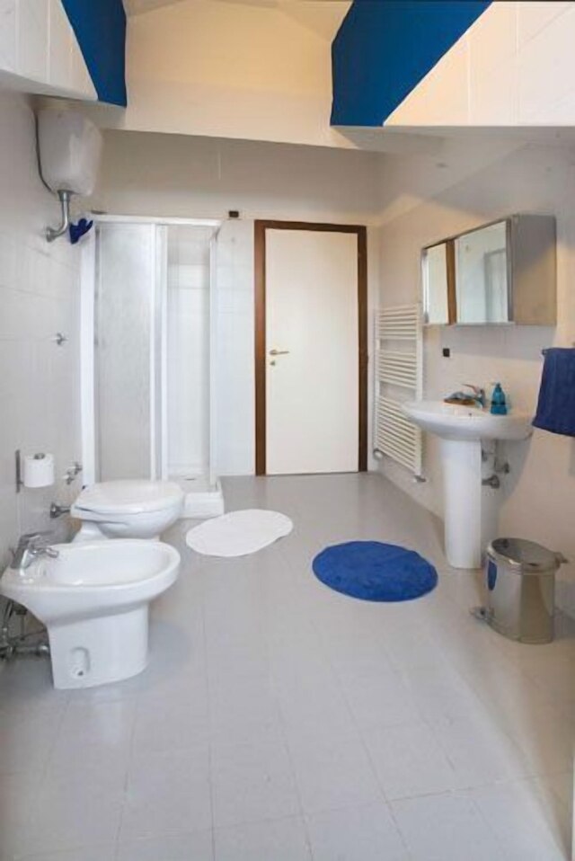 チェルトーサ ホテル