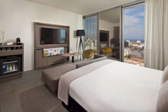 メリア バルセロナ スカイ