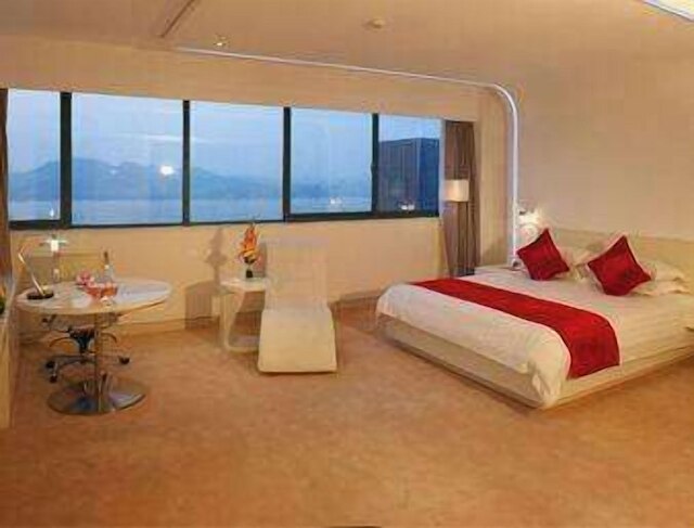 ラマダ プラザ リバーサイド 杭州