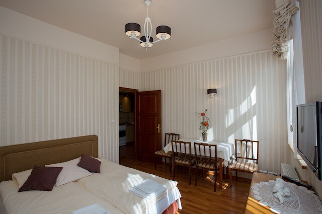 カジミェシュズ シークレット アパートメンツ