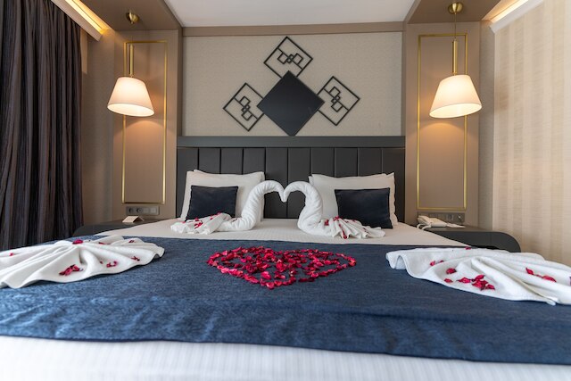 アンカラ プラザ ホテル