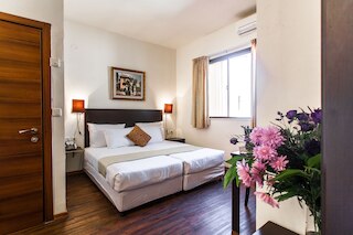 リトル ハウス イン レシャヴィア