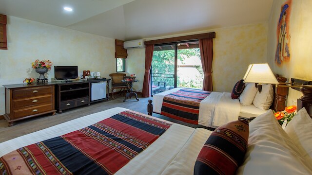 ヤンカムヴィレッジ