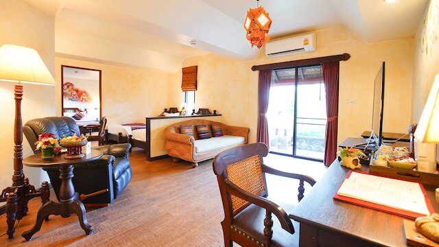 ヤンカムヴィレッジ