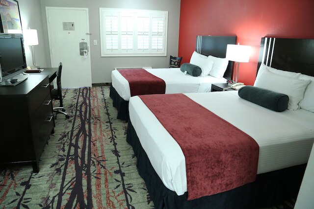 ラグナ ヒルズ ロッジ