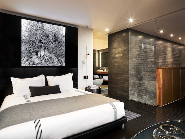 シックスティ ロウアー イースト サイド