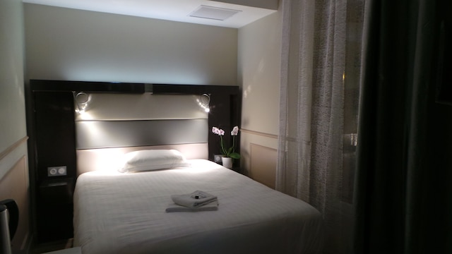 ディストリクト レピュブリック