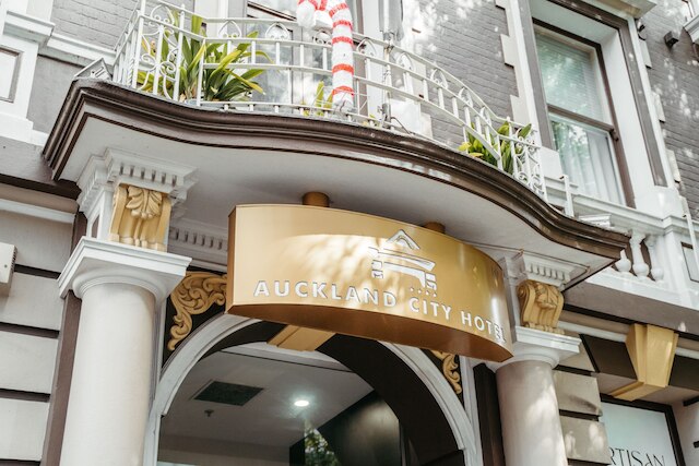 オークランド シティ ホテル