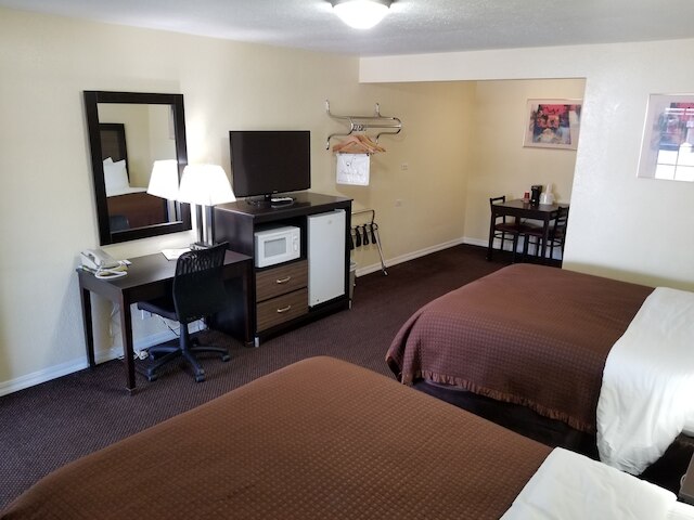 ロードウェイ イン メドフォード サウス I-5