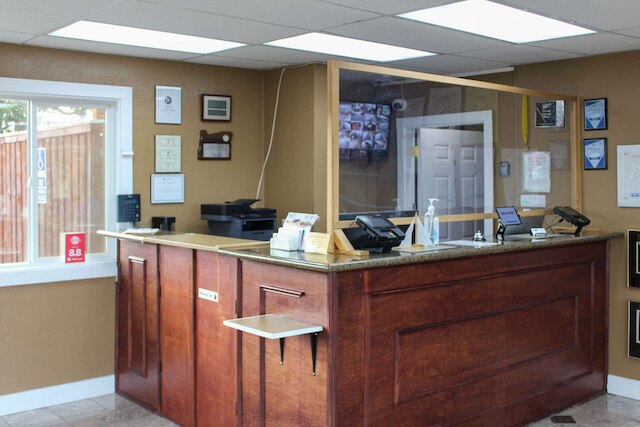 ロードウェイ イン メドフォード サウス I-5