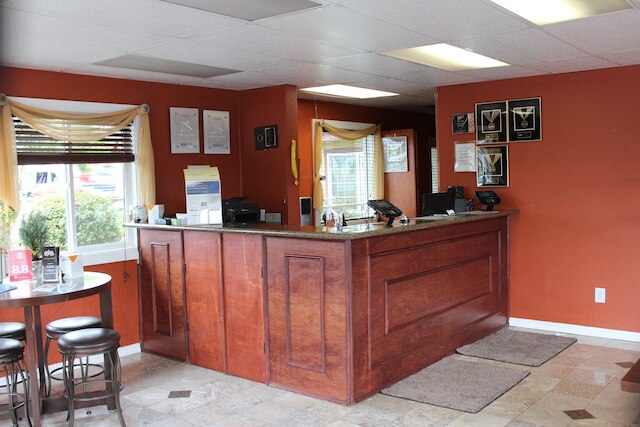 ロードウェイ イン メドフォード サウス I-5