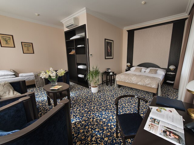 EA ホテル ロイヤル エスプリ