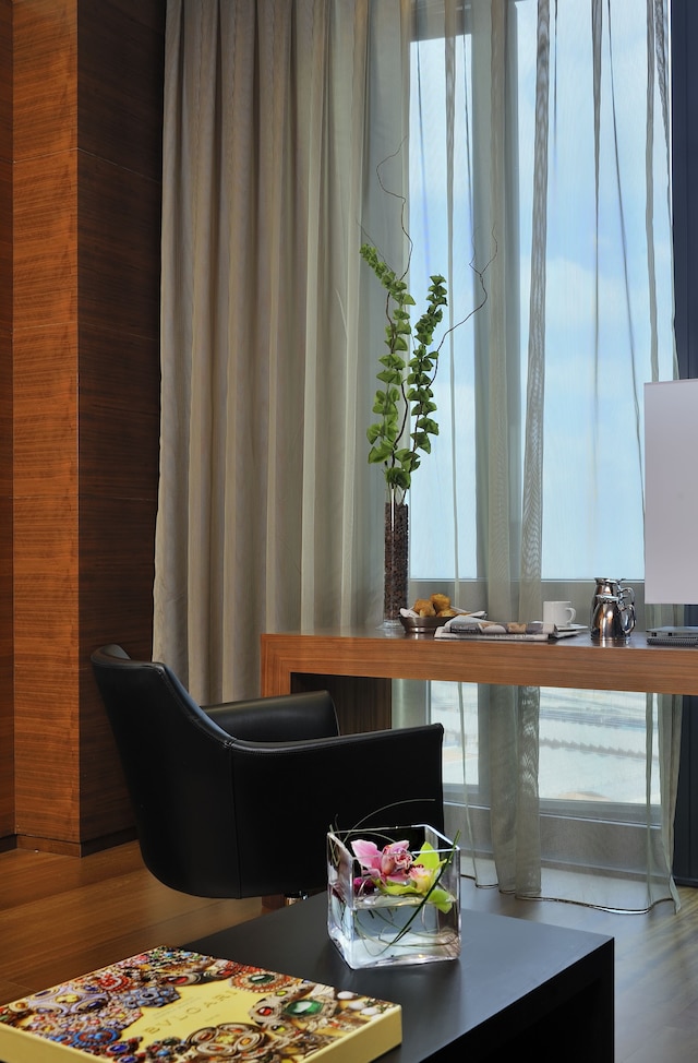 ユーロスターズ マドリード タワー