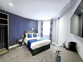 ジョージ ホテル