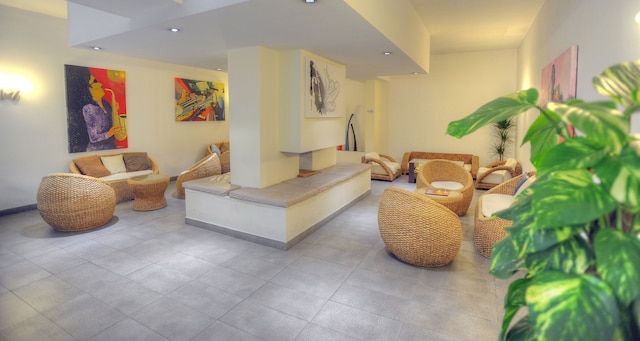 セント ジュリアンズ ベイ ホテル