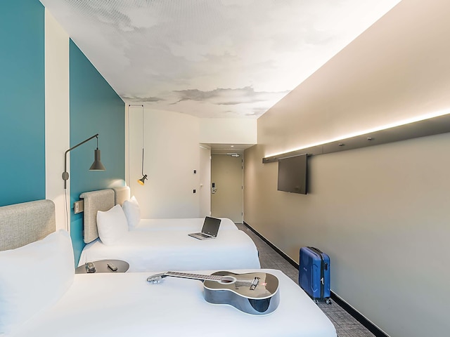 イビス リスボン アルフラジデ