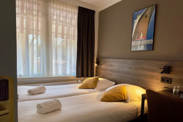 ホテル デ ムンク