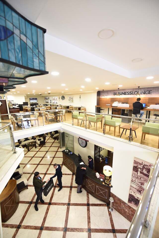 アサール ホテル