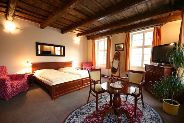 ホテル & レジデンス ウ トゥリ ブブニュー