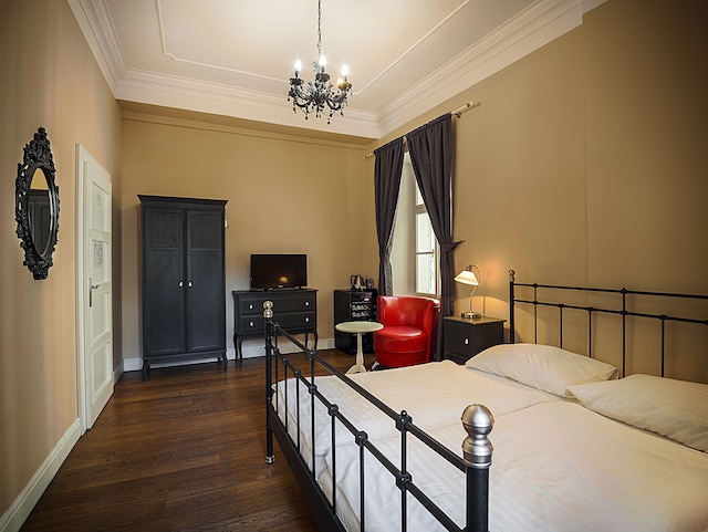 ホテル & レジデンス ウ トゥリ ブブニュー