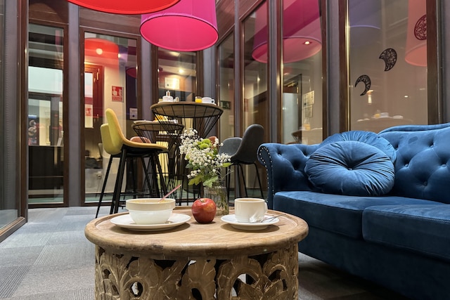 カジュアル イルビラ グラナダ ホテル