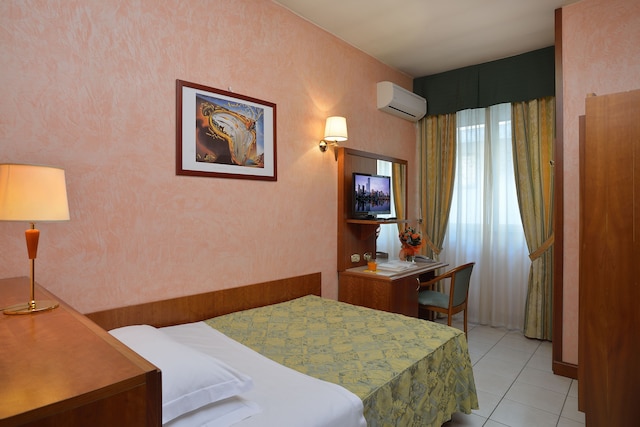 ホテル アスター