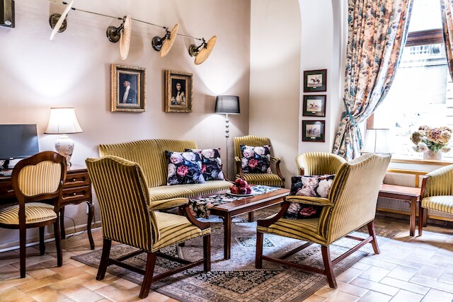 ホテル ジュリアン