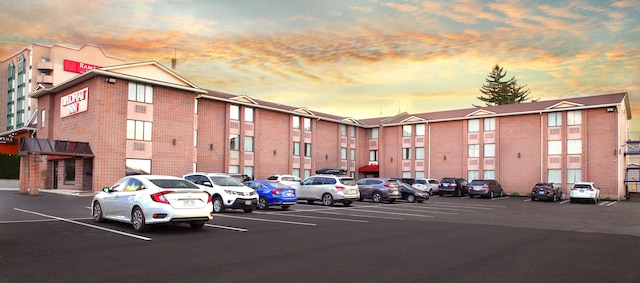 ディプロマット イン