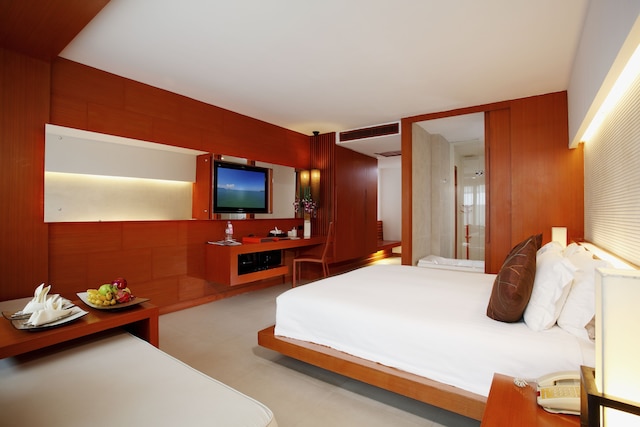 ラ フローラ リゾート パトン