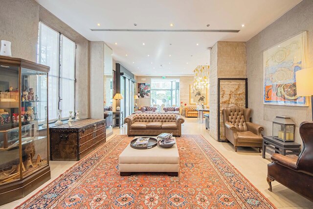 センチュリー ホテル