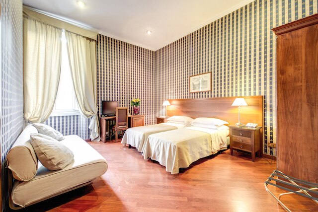 ホテル サンモリッツ