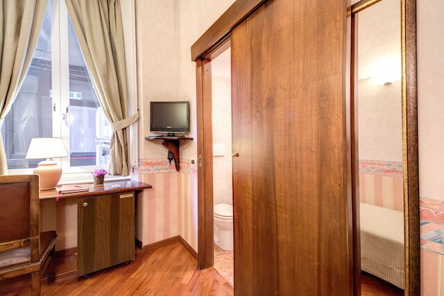 ホテル サンモリッツ