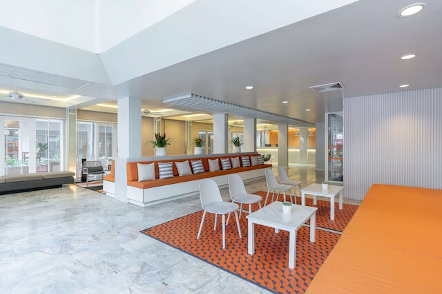 サンシャイン ホテル アンド レジデンシズ