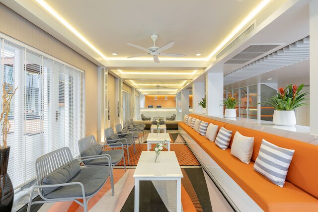 サンシャイン ホテル アンド レジデンシズ