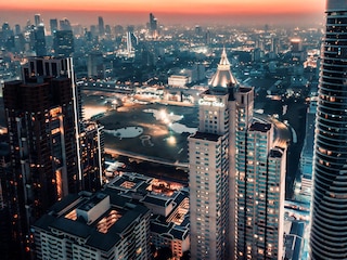 グランデ センター ポイント ラチャダムリ