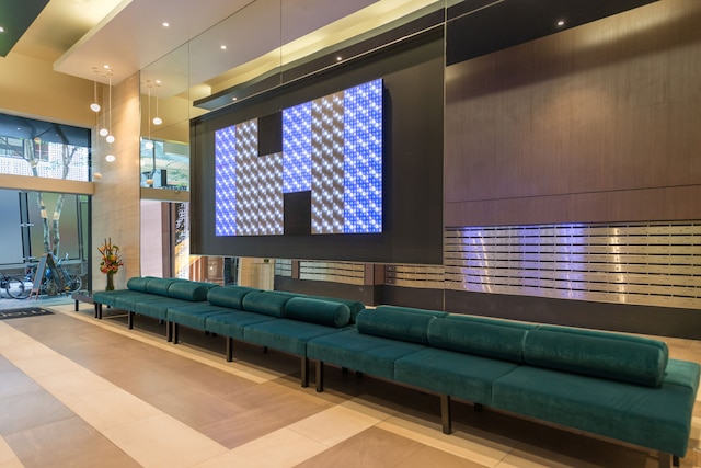 マントラ オン メアリー