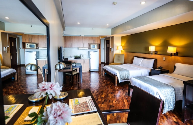 ザ マレヤン プラザ