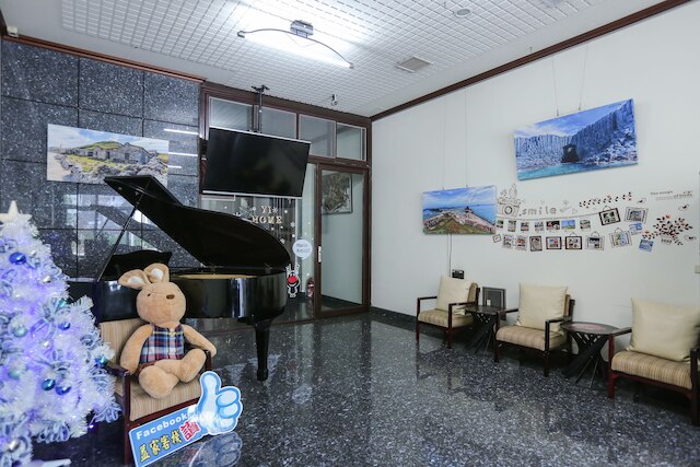 イー ホーム (益家客棧)