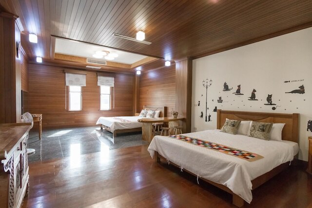 イー ホーム (益家客棧)