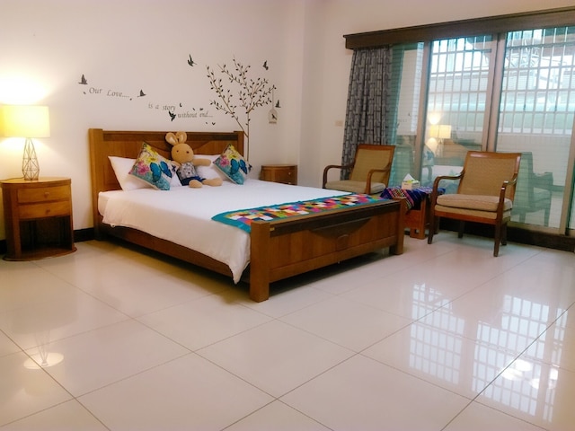 イー ホーム (益家客棧)