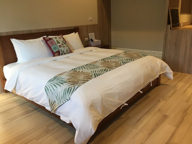 エンジョイ ホーム ステイ (隨寓而安民宿)