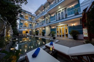 ラッキー リーフ ヴィラ